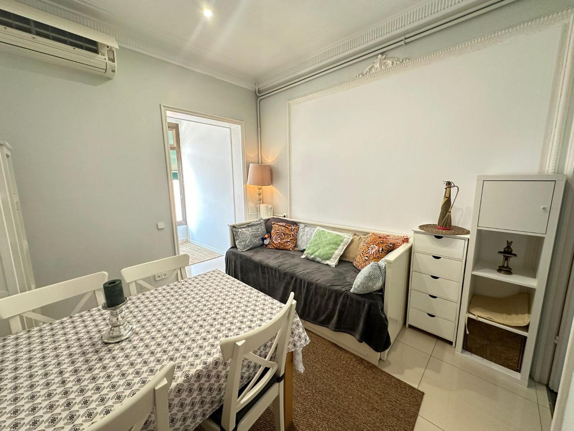 Gran Via Bed & Breakfast *